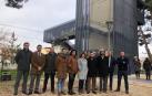 Autoridades delante de la pasarela peatonal inaugurada en Villafranca