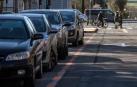 El reto de aparcar en Pio XII, la 'arteria' de Pamplona