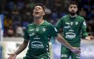 El ala brasileño Bynho se lamenta en un partido anterior.