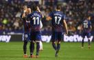 Un golazo de Morales da la victoria al Levante y deja al Barça líder antes del Clásico