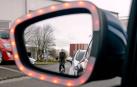 Luces LED del retrovisor que avisan a ciclista y conductor