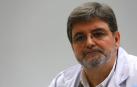 Alfredo Martínez: "El nivel de contagio no es mayor que la gripe y las vías de contagio son similares"