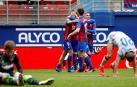 El Eibar pisa fuerte el escalón de la permanencia tras ganar al Levante