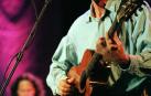 James Taylor lanzará su decimoséptimo álbum en mayo
