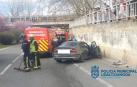Un conductor con exceso de velocidad se estampa contra un muro en San Jorge