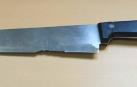 El cuchillo que se le intervino al detenido.
