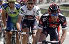 Nicolas Portal, delante del navarro Imanol Erviti, en una carrera en 2007.