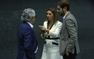 Carlos Pérez Nievas, Elena Llorente y Alberto Bonilla, en el Parlamento de Navarra.