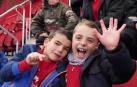 Osasuna entrena con los niños de la Fundación de público