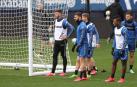 Los más pequeños disfrutaron este sábado, 7 de marzo, del entrenamiento a puerta cerrada del primer equipo en el estadio rojillo, un día antes del choque contra el RCD Espanyol.