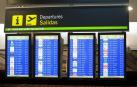 Pantallas de las salidas de los vuelos del aeropuerto de Barajas