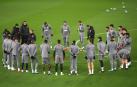 El Atlético defiende su renta en el peor escenario posible