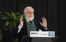El ex ministro Arias Cañete aboga por la ejecución “total” del Canal de Navarra