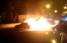 Un incendio en unos contenedores afecta al menos a dos vehículos en Tudela