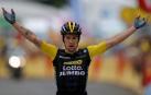 Roglic se lleva la etapa y aprieta la lucha por el podio