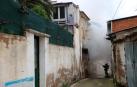 Las llamas afectaron a una casa que se utiliza como segunda residencia y cuyos dueños, de Pamplona, no se encontraban en el interior en el momento del suceso.