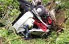Herido leve un camionero tras volcar en la N-121-A en Almandoz