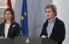 La directora de la Agencia Española del Medicamento, María Jesús Lamas, junto a Fernando Simón.