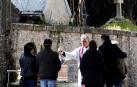 Entierros limitados a tres asistentes y “sin tiempo para el consuelo”