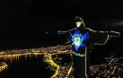 El Cristo Redentor de Río de Janeiro se pone mascarilla