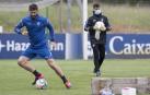 Un momento del entrenamiento de Osasuna este lunes.