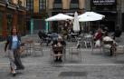 Terrazas abiertas al público en la plaza del Ayuntamiento de Pamplona.