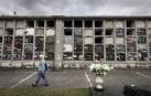 Los nichos del cementerio pamplonés de San José se van quedando deshabitados a partir del tercer piso en los grupos.