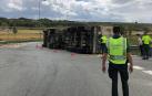 Vuelca un camión en la NA-115 sin que se produzcan heridos
