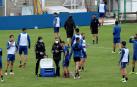 La primera plantilla de Osasuna, este martes por la mañana, al finalizar la sesión de entrenamiento en Tajonar.