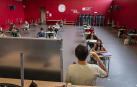 El IES Tierra Estella, ayer en una de las clases para los alumnos de 2º de Bachillerato que se preparan estos días para la selectividad.