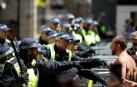 Más de 100 detenidos tras las protestas violentas en Londres