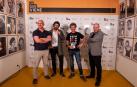 De izq. a dcha: Pablo Iraburu ('Cholitas'), Andrés García de la Riva ('El Drogas, el documental'), Patxi Uriz ('Los últimos de la Mejana') y Gaizka Aranguren ('2 años, 4 meses'), posando este sábado en el photocall de los cines Moncayo.