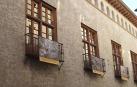 Los balcones de la calle Mayor, Chapitela y Plaza del Castillo, la viva imagen del confinamiento