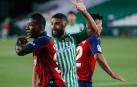 El Watford quiere quedarse a Estupiñán