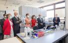 Un momento de la visita de la ministra Ribera a los laboratorios de CENER.
