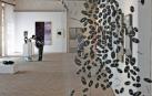 'Artea Oinez' condensa la diversidad del arte contemporáneo en 99 obras