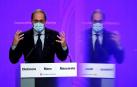 El presidente de la Generalitat, Quim Torra, durante la rueda de prensa de este lunes