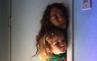 Tres hermanos de 2, 4 y 7 años, rumbo al festival de São Paulo