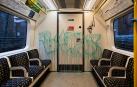 Banksy dibuja en el metro de Londres para impulsar el uso de la mascarilla