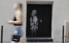La larga investigación que recuperó 'La niña triste' de Banksy