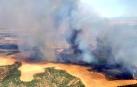 Un incendio quema 900 hectáreas y provoca la evacuación de viviendas en Madrid