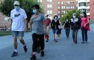 Paseos para sacar a la tercera edad de Burlada de su autoconfinamiento