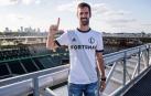 Iñaki Astiz, con la camiseta del Legia de Varsovia.