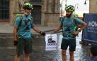 Alberto López y Alberto Alemán, este miércoles a su paso por Pamplona.