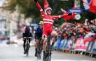 Pedersen se impone en el caos de Yorkshire y sucede a Valverde como campeón del mundo en ruta