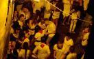 Desalojados más de 400 jóvenes en Tafalla que celebraban en la calle las 'no fiestas'