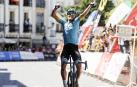 Luis León alcanza la gloria y conquista su primer título en ruta