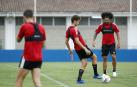 Osasuna entrena con la mirada en el Alavés