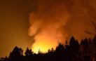 Evacúan varios barrios de Garafía (La Palma) por el incendio forestal