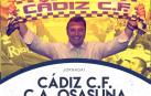 El Cádiz recuerda a Michael Robinson antes de medirse a Osasuna